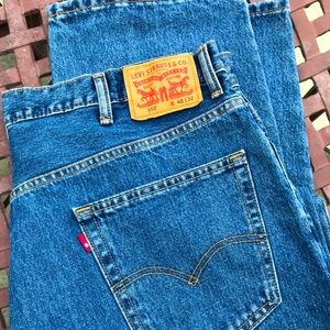 Men’s Levi 550 size 40x32